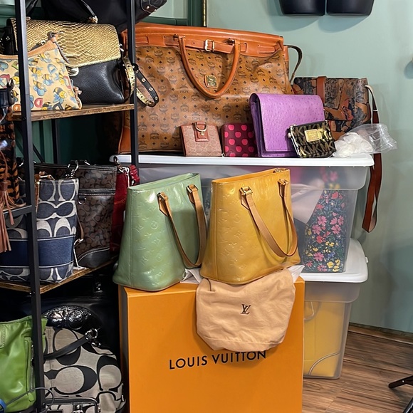 Monday Live Share Show!  EVERY MONDAY @ 1 PM CENTRAL / 2 PM EST 💛 - Picture 7 of 17